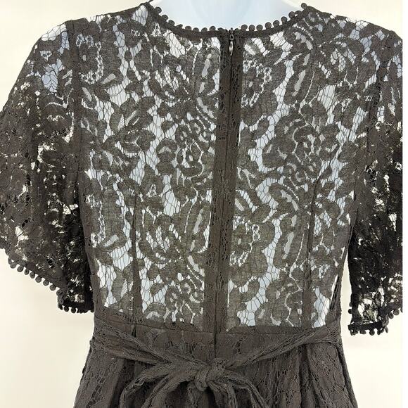 Showpo Lace Mini Dress 6 Whimsigoth Romantic Babydoll  Deep V Fairy Grunge Y2K - Picture 7 of 10